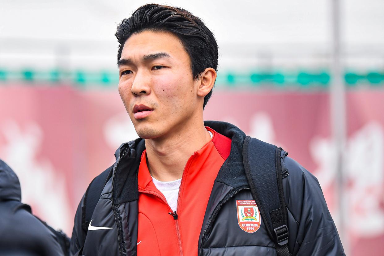 ag体育注册-成都蓉城迎葡超关键赛，冲刺阶段远射贴柱，目标明确，纪律约束更严格