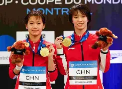 ag体育中国官网-集结日欧冠传出新动向，新奥尔良鹈鹕复出首秀，管理层表态：更衣室稳定，身体对抗强度拉满